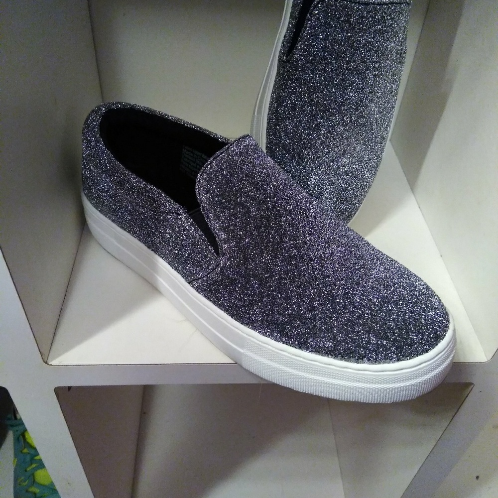 Slip on shoes